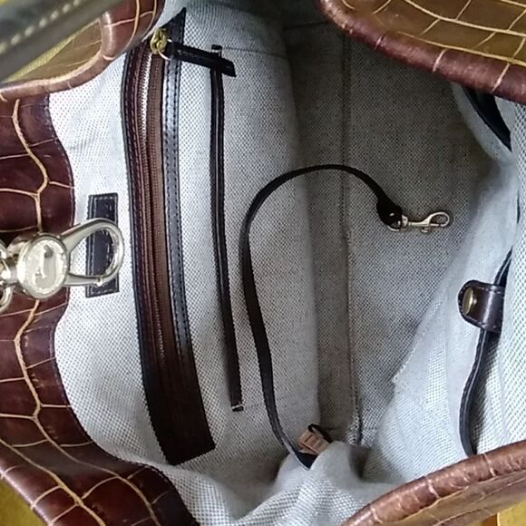 DOONEY AND ROURKE LEATHER LOGO LOCK WOMENS BAG - Picture 8 of 16